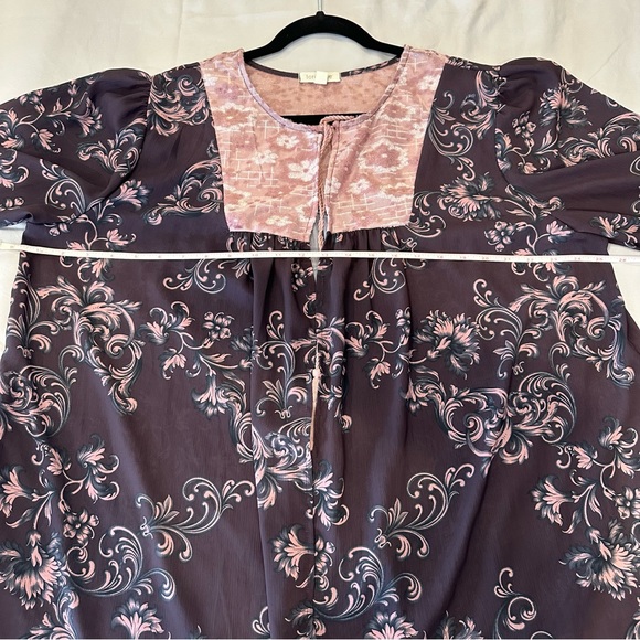 Loralette Flowered Kimono 1X. String Tie Closure. Brown With Pink Velvet Trim - Picture 10 of 16